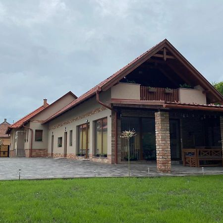 Benige Vendeghaz Demjén Exterior foto